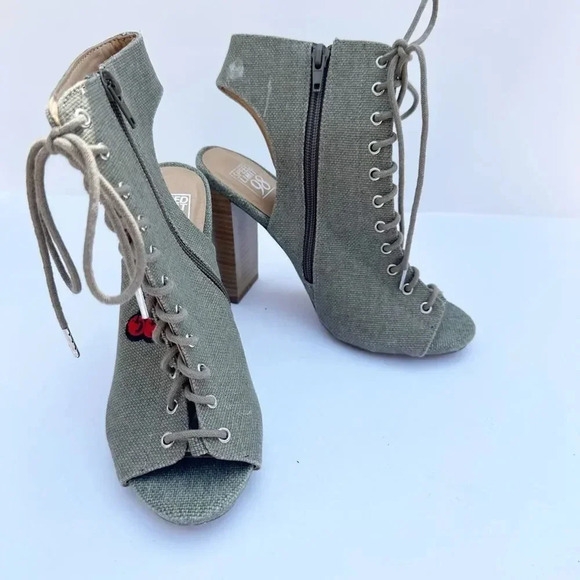 SPEED LIMIT 98 Green Denim Cherry Rainbow Patch Lace Up Heeled Booties - Picture 6 of 8